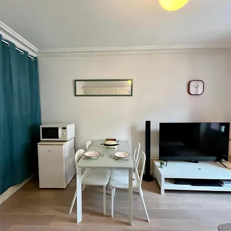 Apartment Joli Plein Centre